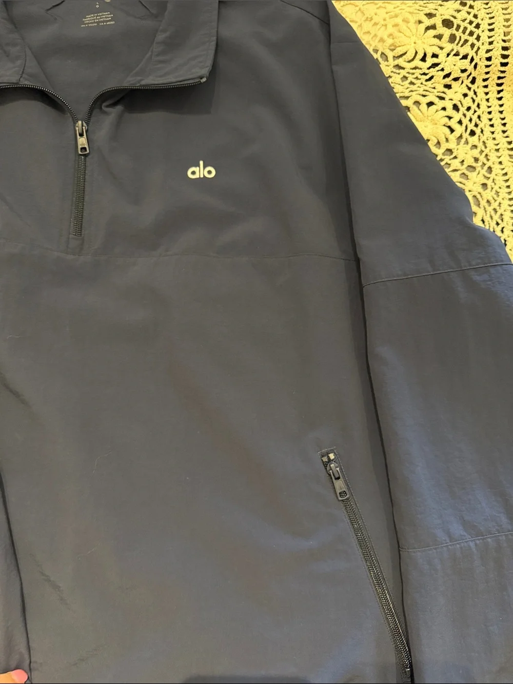 ALO Yoga Navy Quarter-Zip Lightweight Pullover Jacket